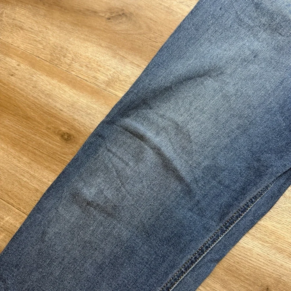 Diesel 2005 D-Fining Jeans Men 30x32 Blue Regular Tapered Stretch 5 Pocket 09D54